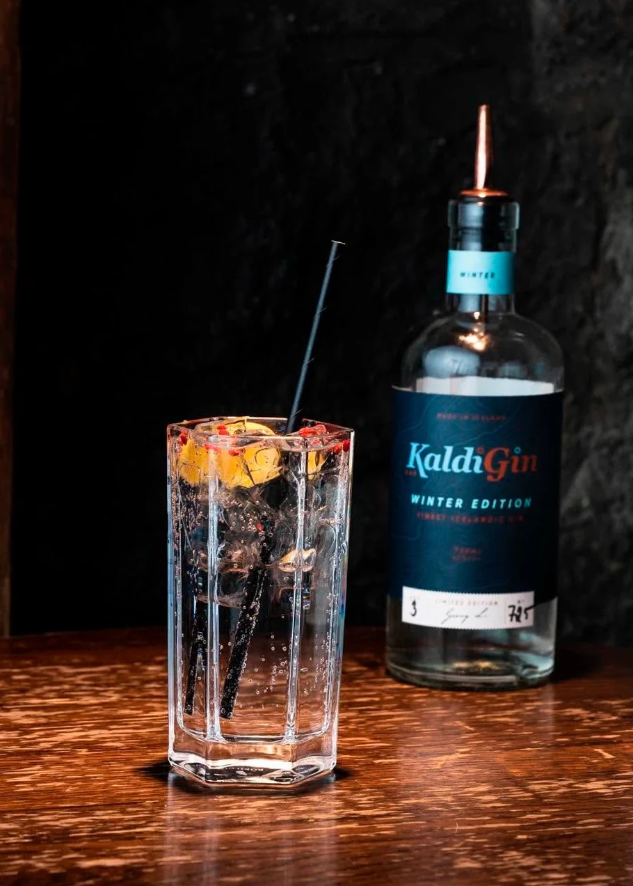 Kaldi Gin Winter og gin og tónik á barnum